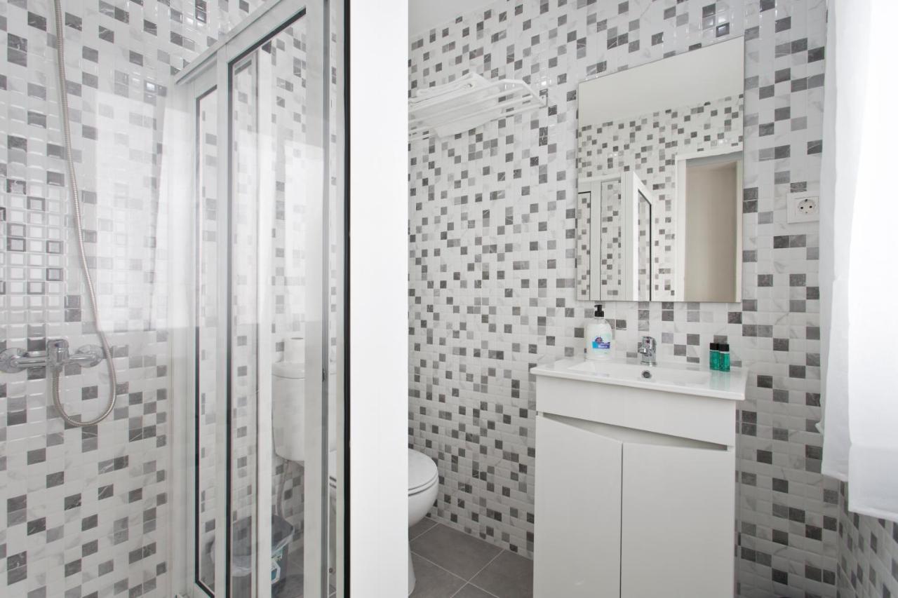 Chambre Simple avec Salle de Bains